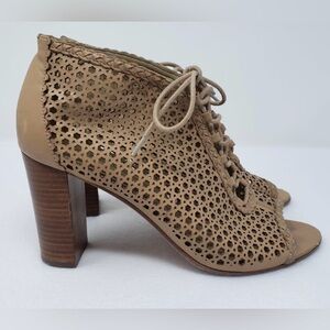 Via Spiga leather lazer cut booties sz 9 1/2
